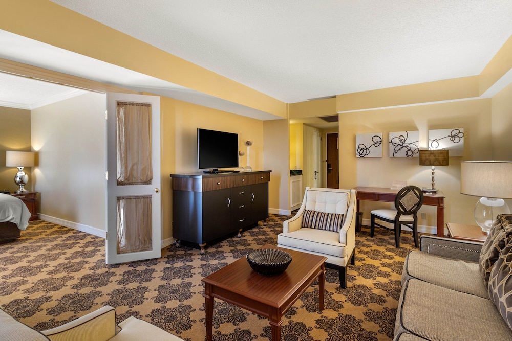 Omni Houston Hotel 52/86