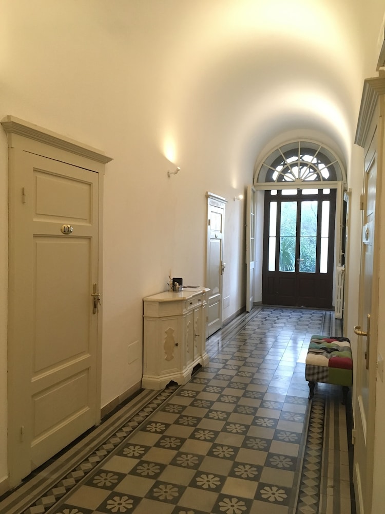 Relais La Corte Dei Cavalieri 28/50