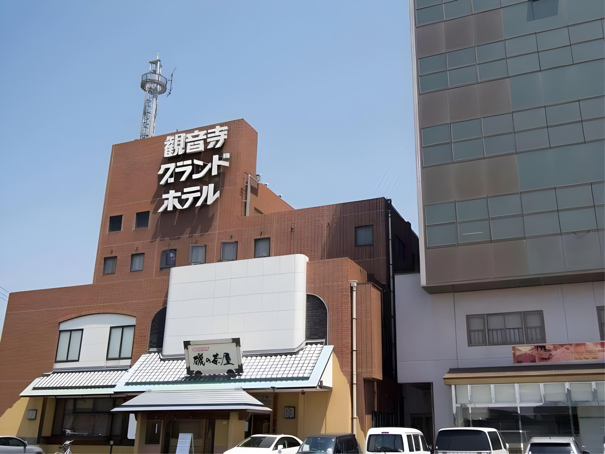 Kanonji Grand Hotel 5/37