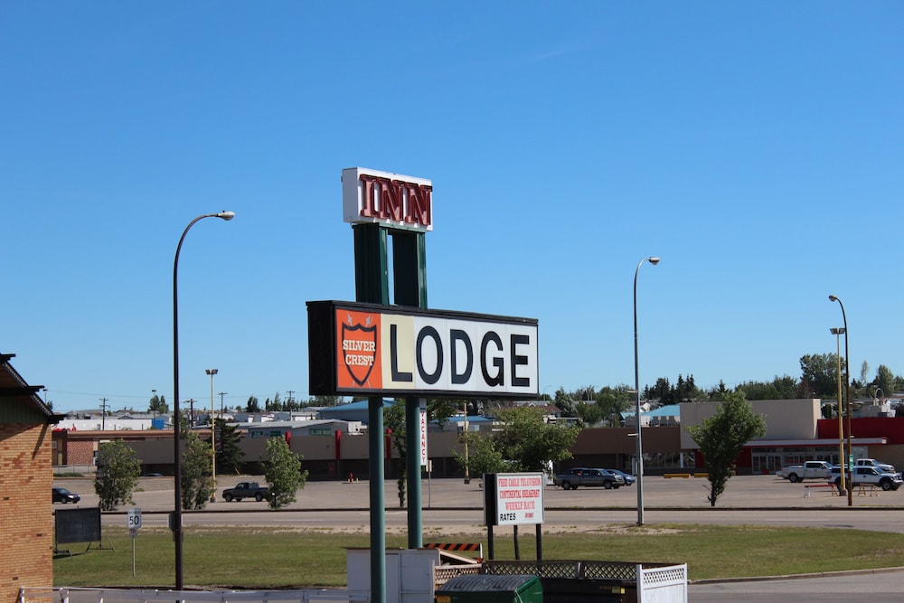 Silver Crest Lodge 36/38