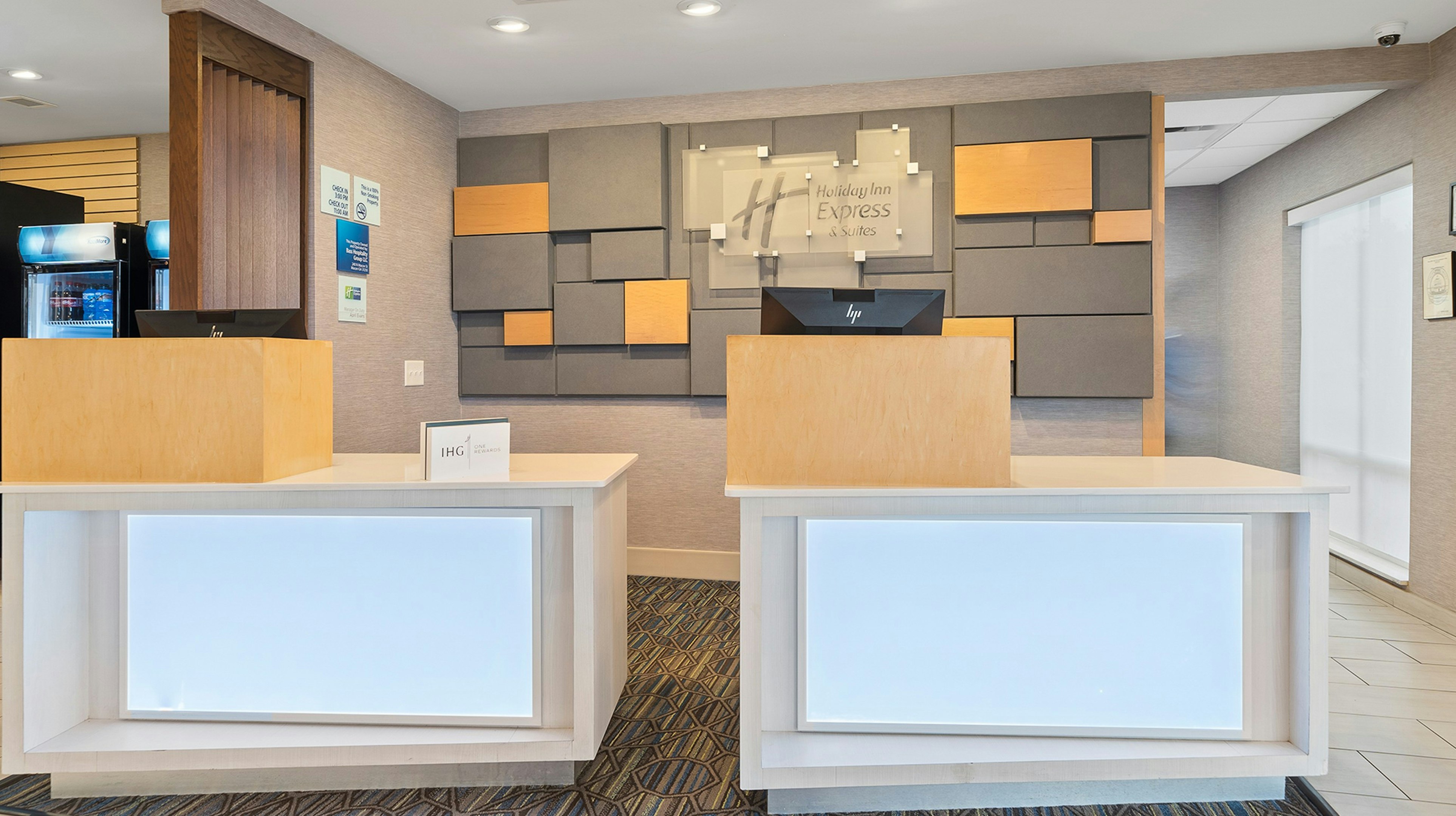 Holiday Inn Express Macon North 7/69