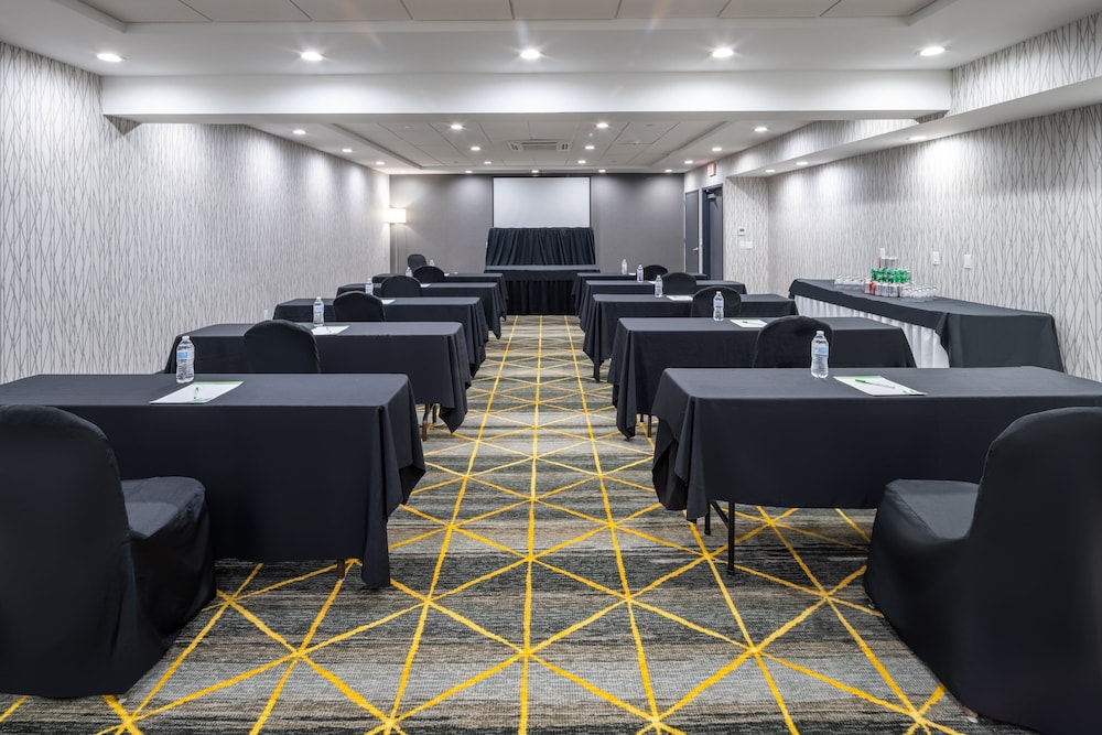 Holiday Inn Long Island - Islip Arpt East 41/46