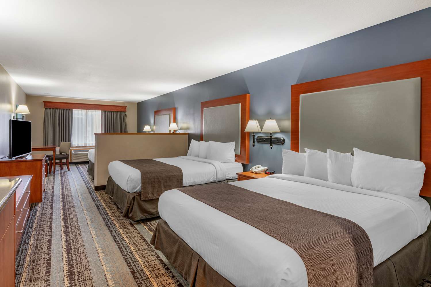Best Western Newberg Inn 5/17