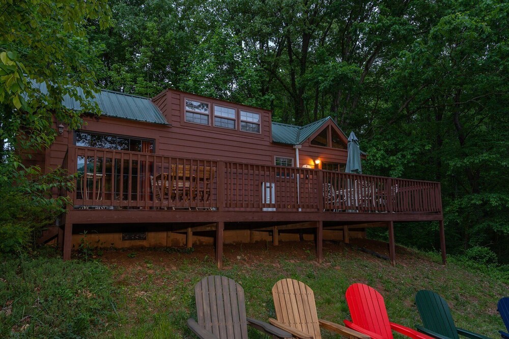 Engadine Inn & Cabins 3/50