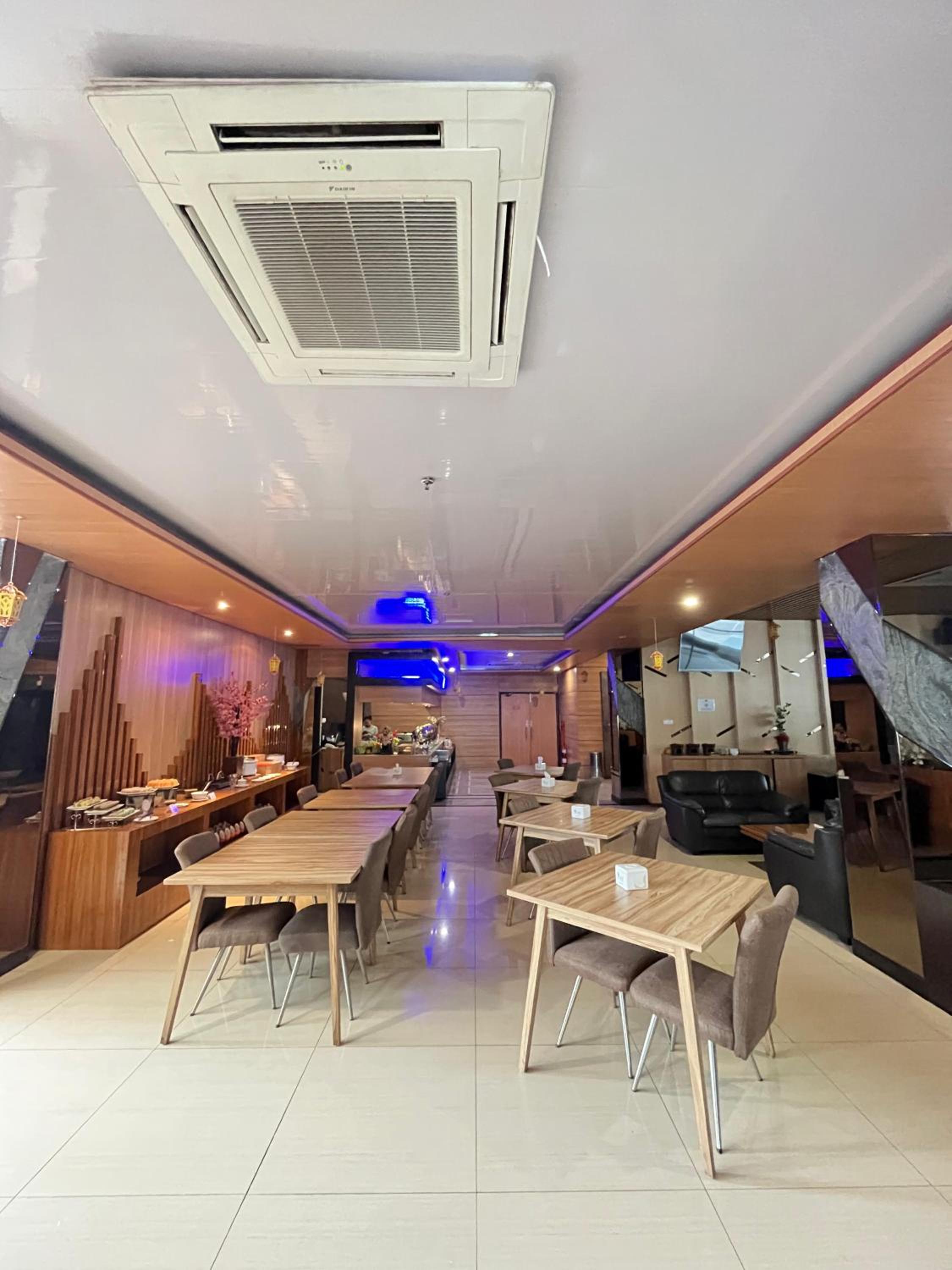 Opa Hotel Palembang 23/33