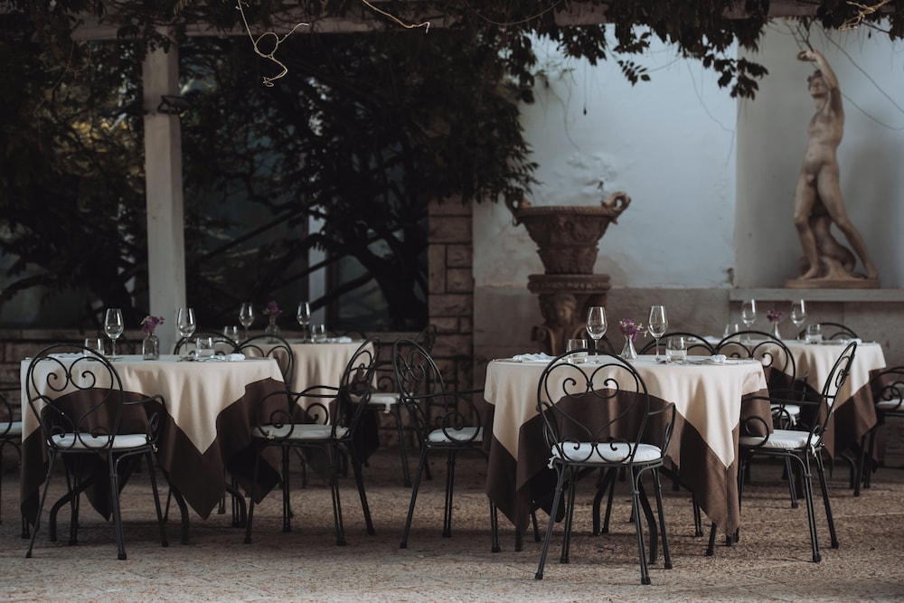 Villa delle Querce Resort 35/50