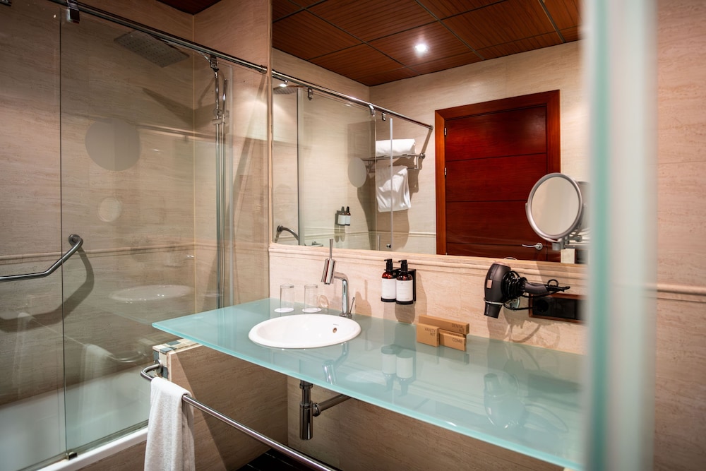Hotel & Spa Monasterio de Boltana 40/40