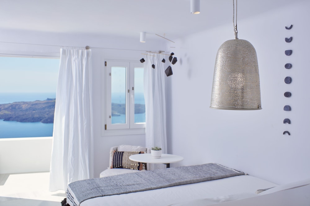 Cosmopolitan Suites - Adults Only 14/50
