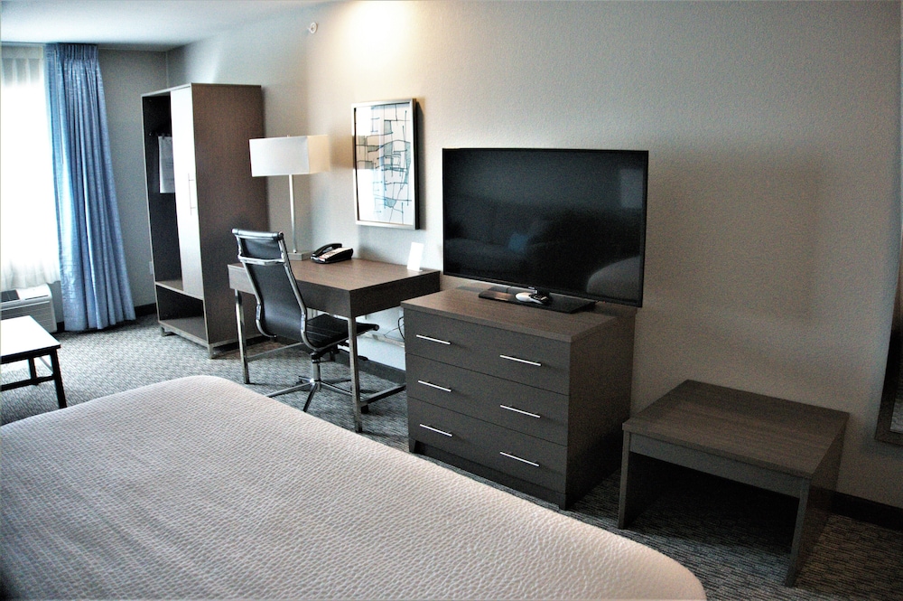 Brookstone Fort Dodge 44/46