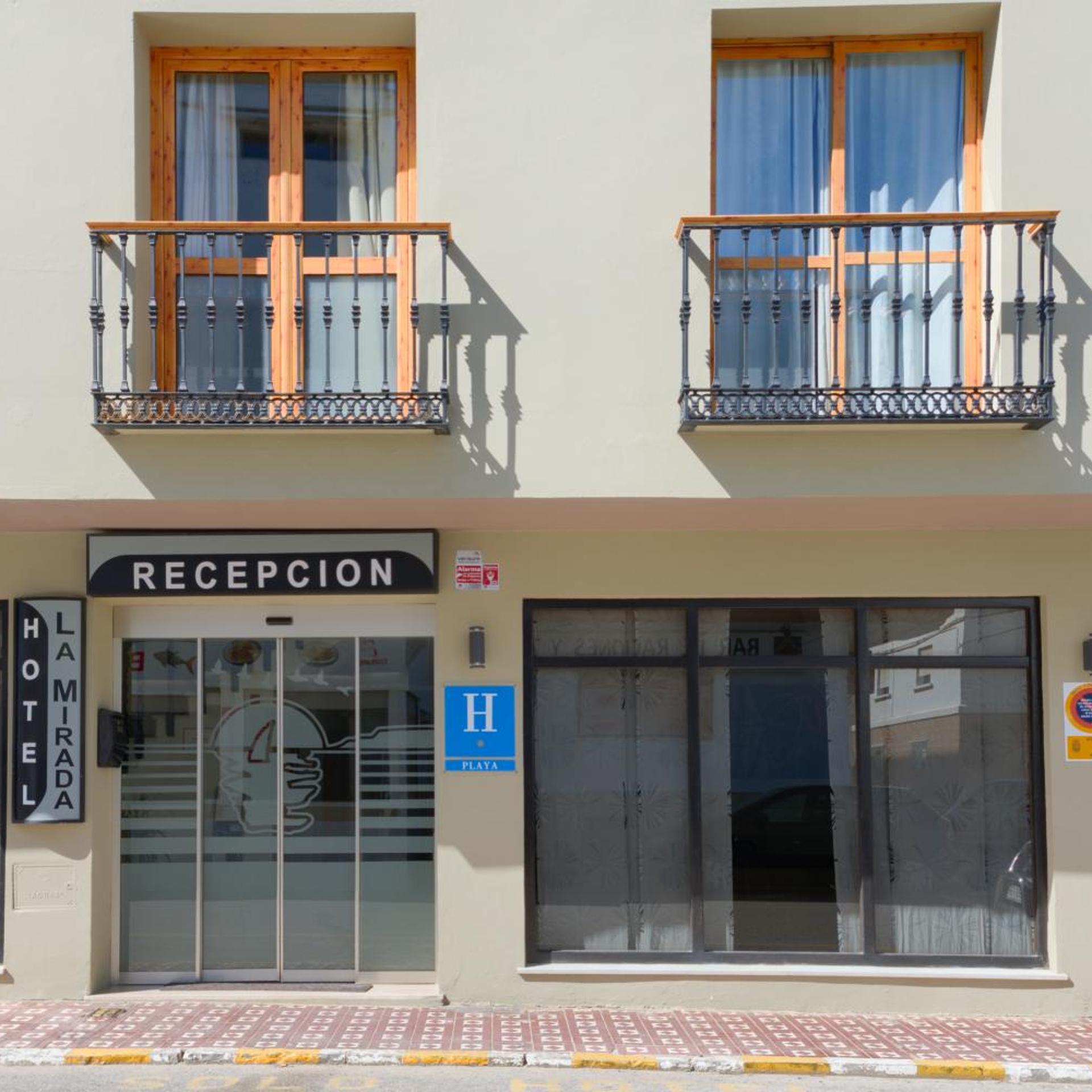 Hotel La Mirada 1/57