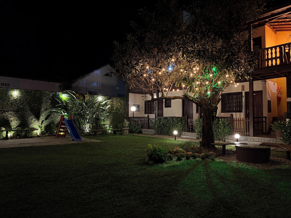 Casa Encantada Hotel & Suites 49/59