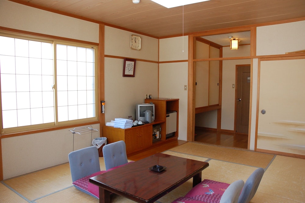 Hotel Mont Blanc Hakuba 38/49
