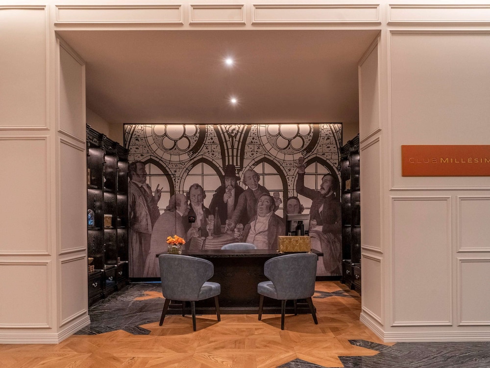 Sofitel Adelaide 53/73