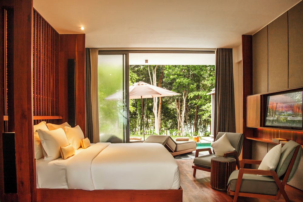 1 Bedroom, Garden Pool, Villa, King Bed, Sofa