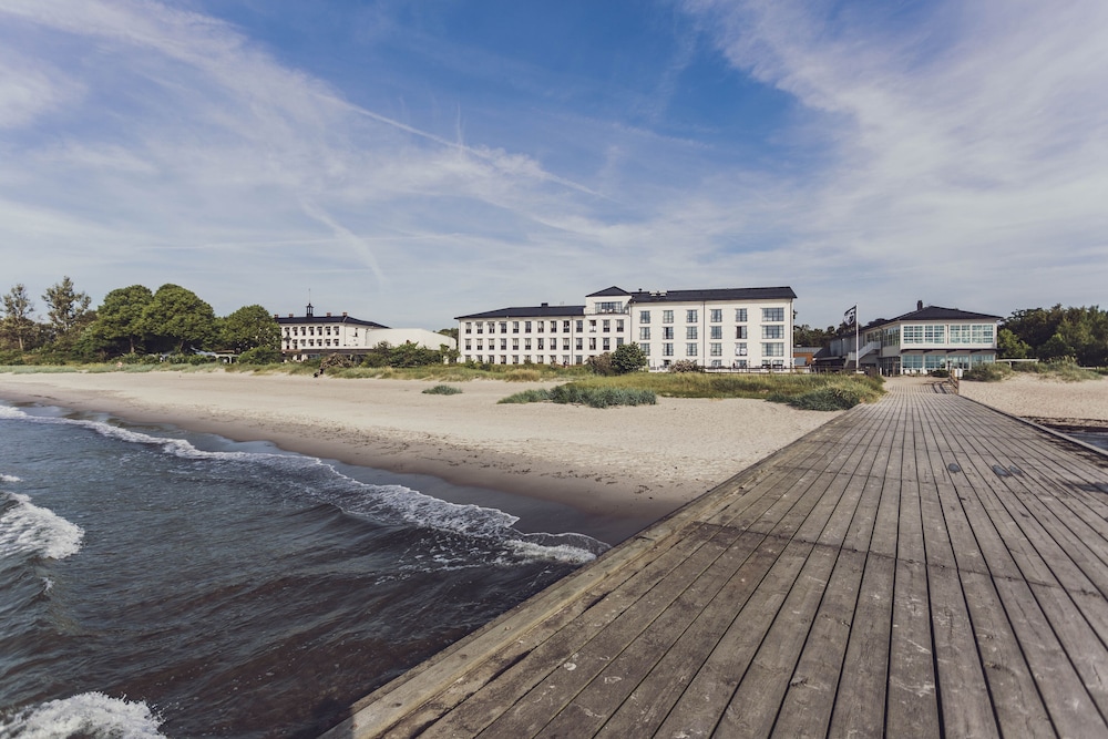 Ystad Saltsjobad 83/86
