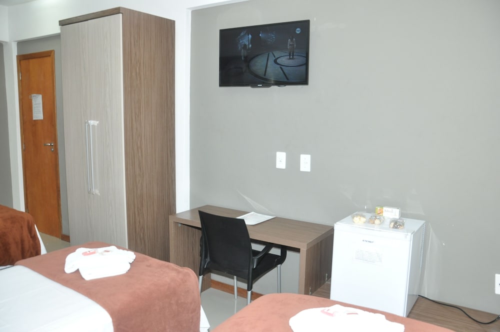 Bonjour Hotel 21/26