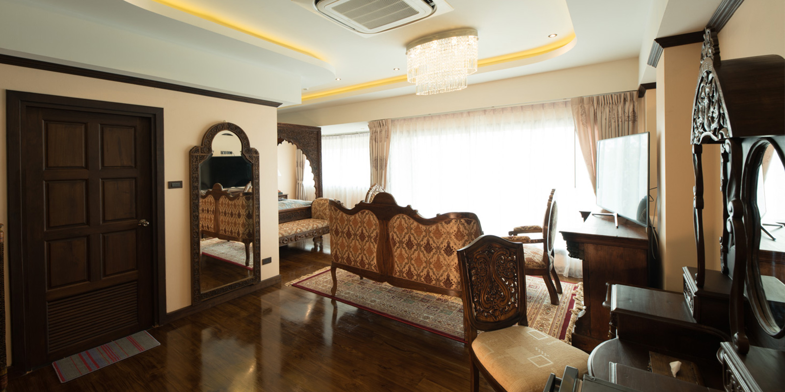 Thanyawintra Boutique & Spa 31/37