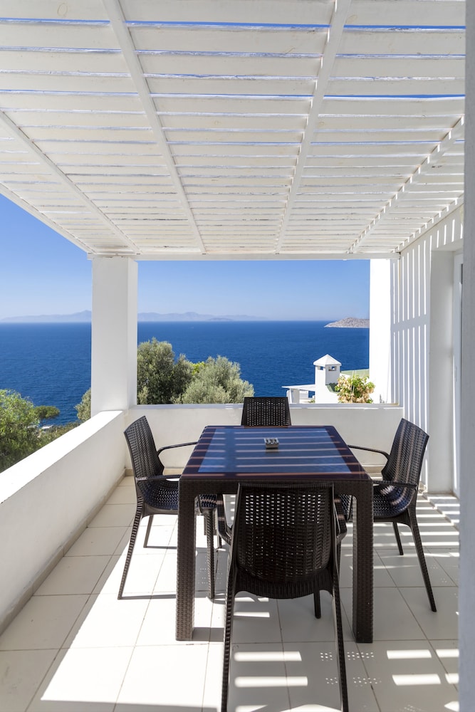 Vega Aparts & Residences 26/50