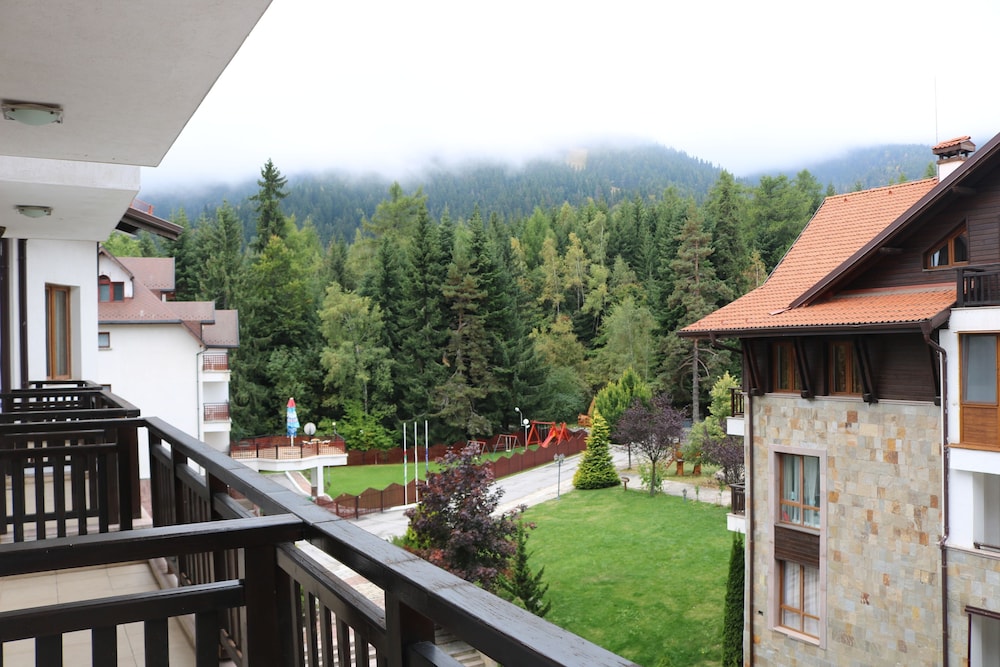Borovets Hills Resort and Spa 1/71