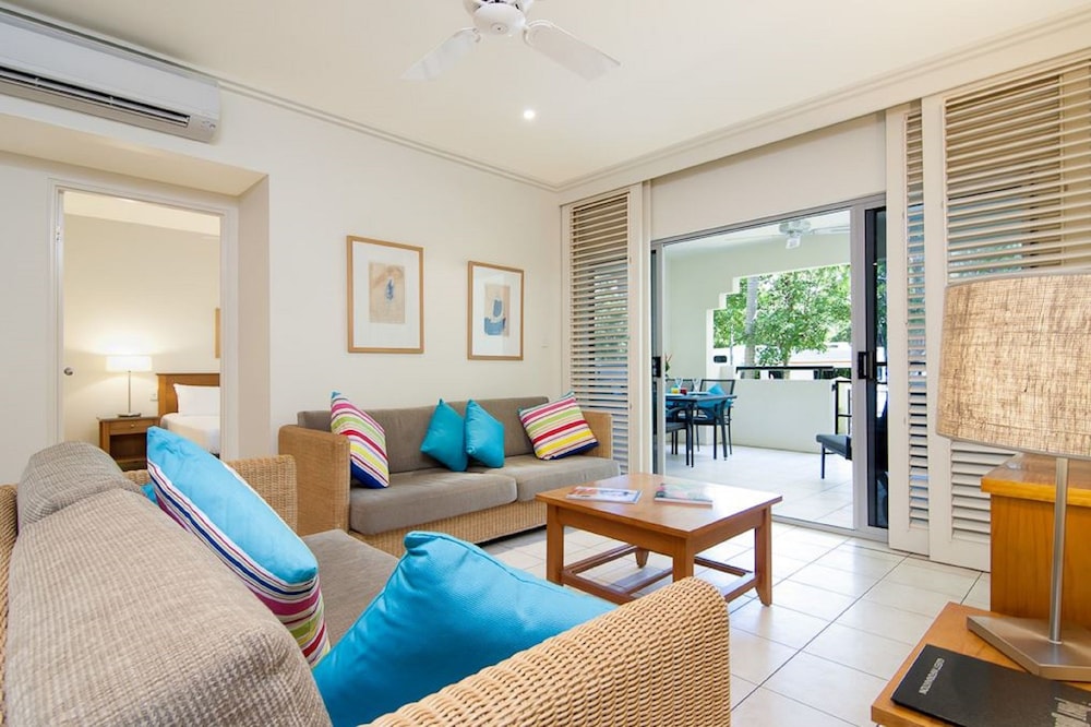 Latitude 16 Mowbray By the Sea 13/47