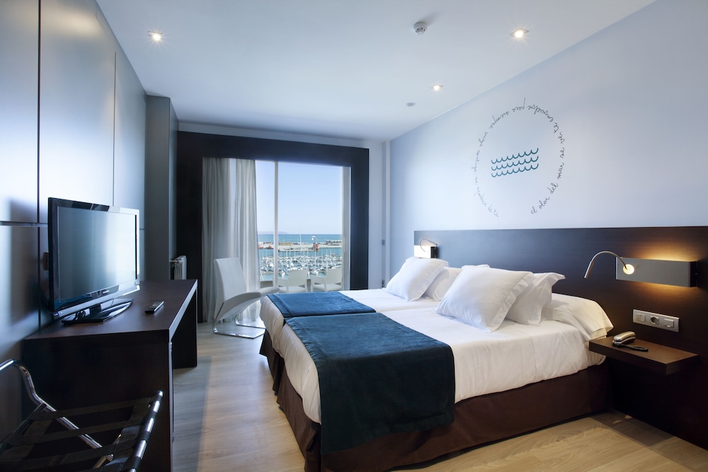 PLUS, PREMIUM, SEA VIEW, BALCONY