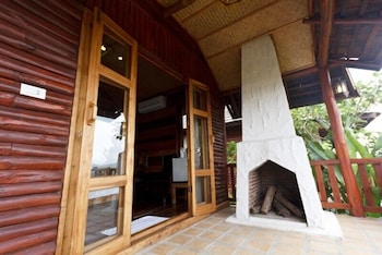 Gin's Maekhong View Resort & Spa 7/37