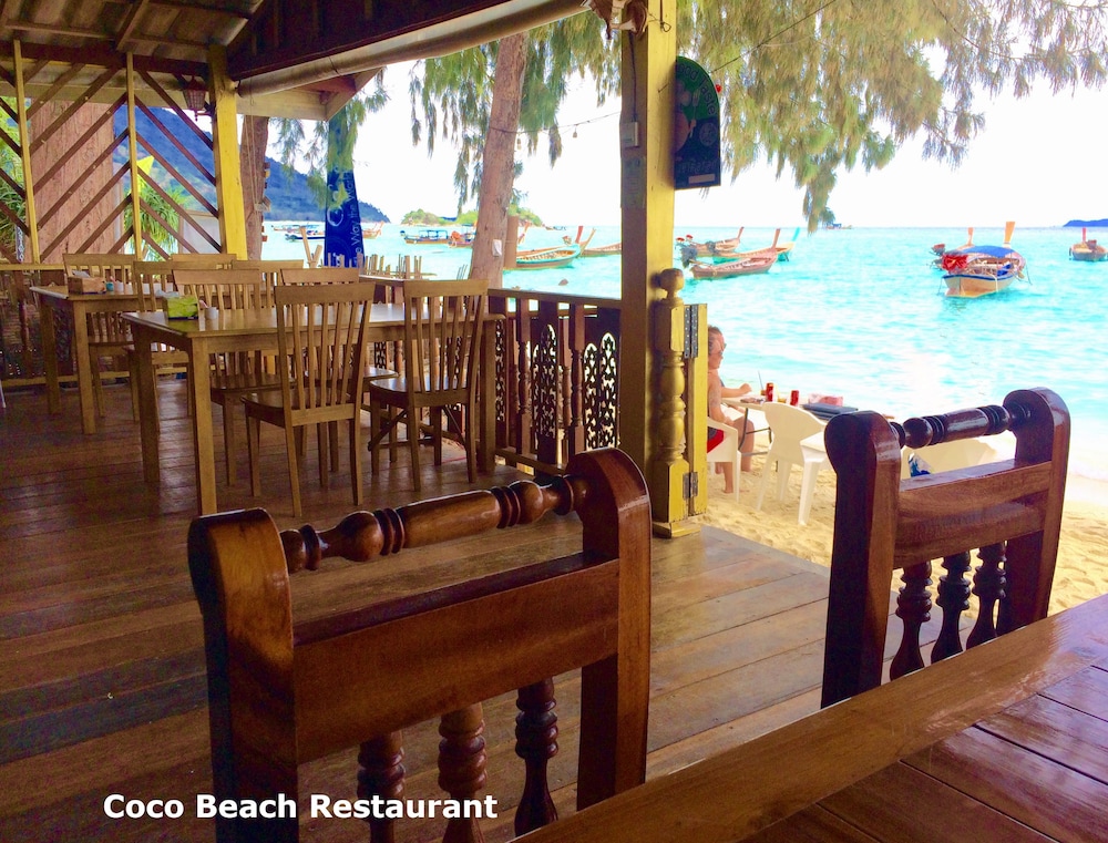 Coco Beach Bungalows 57/77