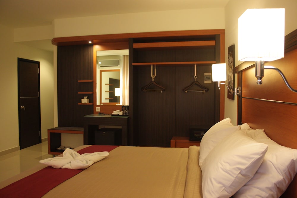 Travello Hotel Manado 12/32