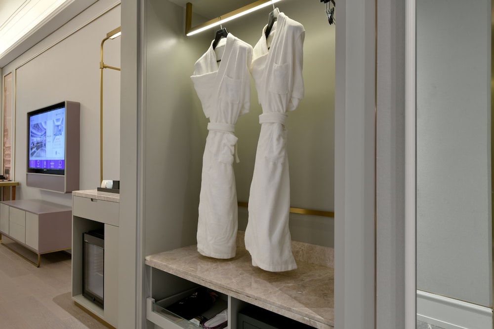 Mercure Taiyuan Jinyang 33/33