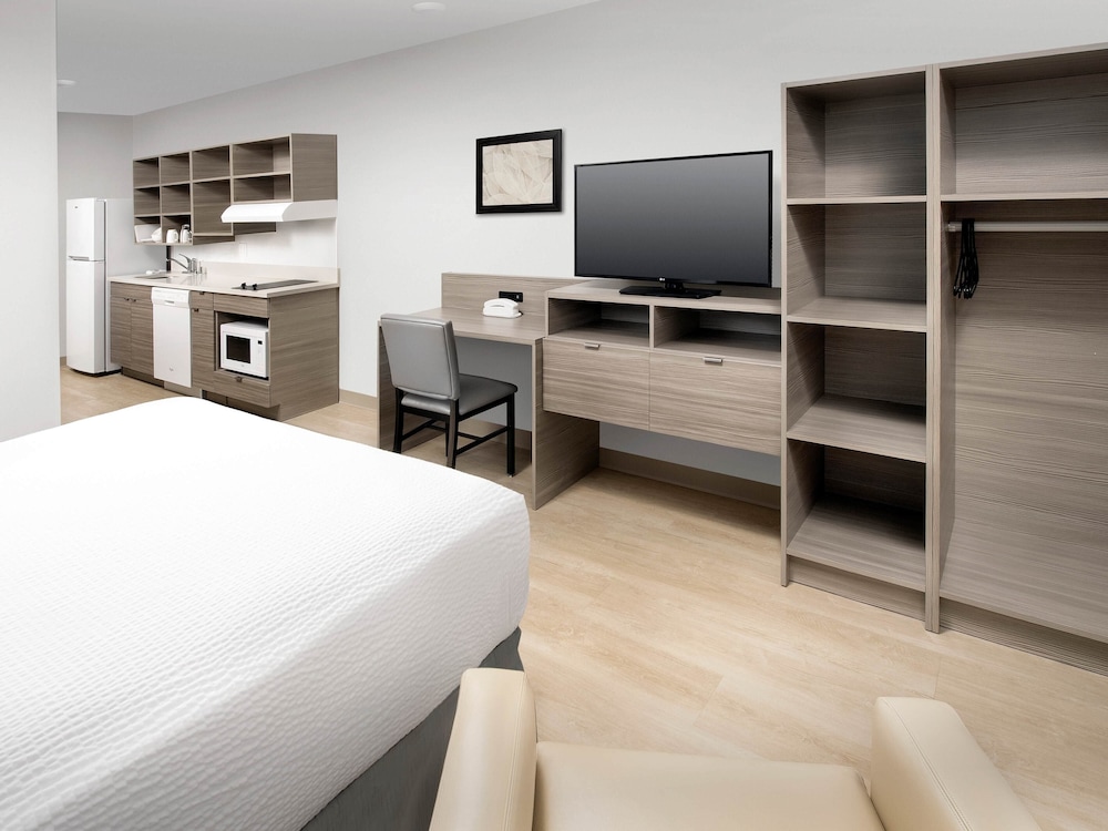 WoodSpring Suites Meridian 12/27