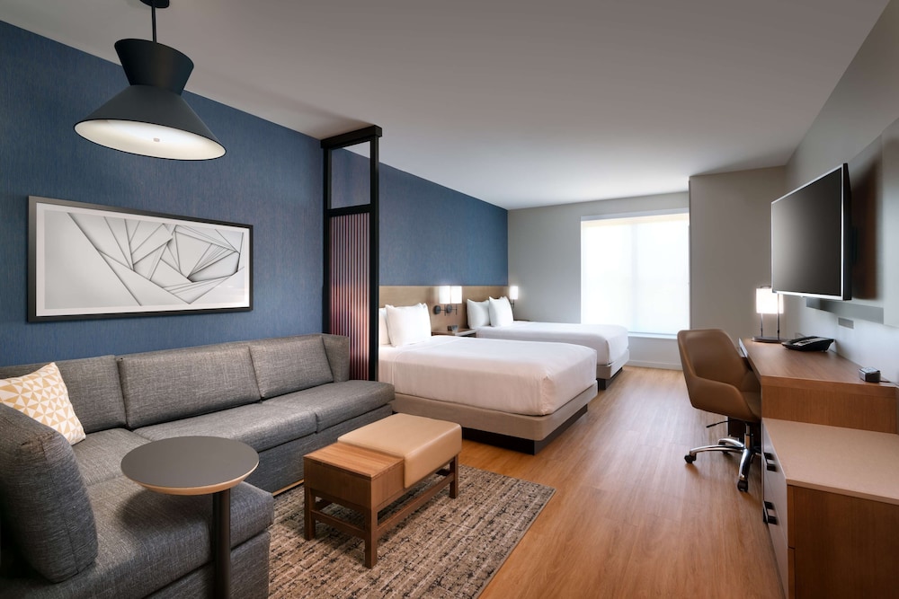 Hyatt Place Fayetteville/Springdale 8/33
