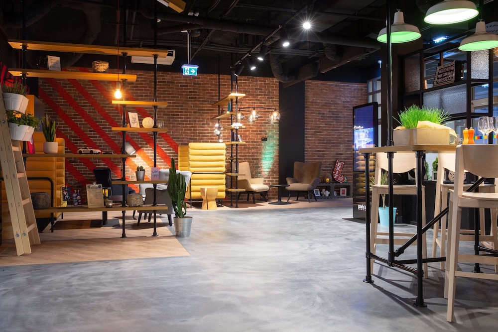 Park Inn by Radisson Poznan 60/75