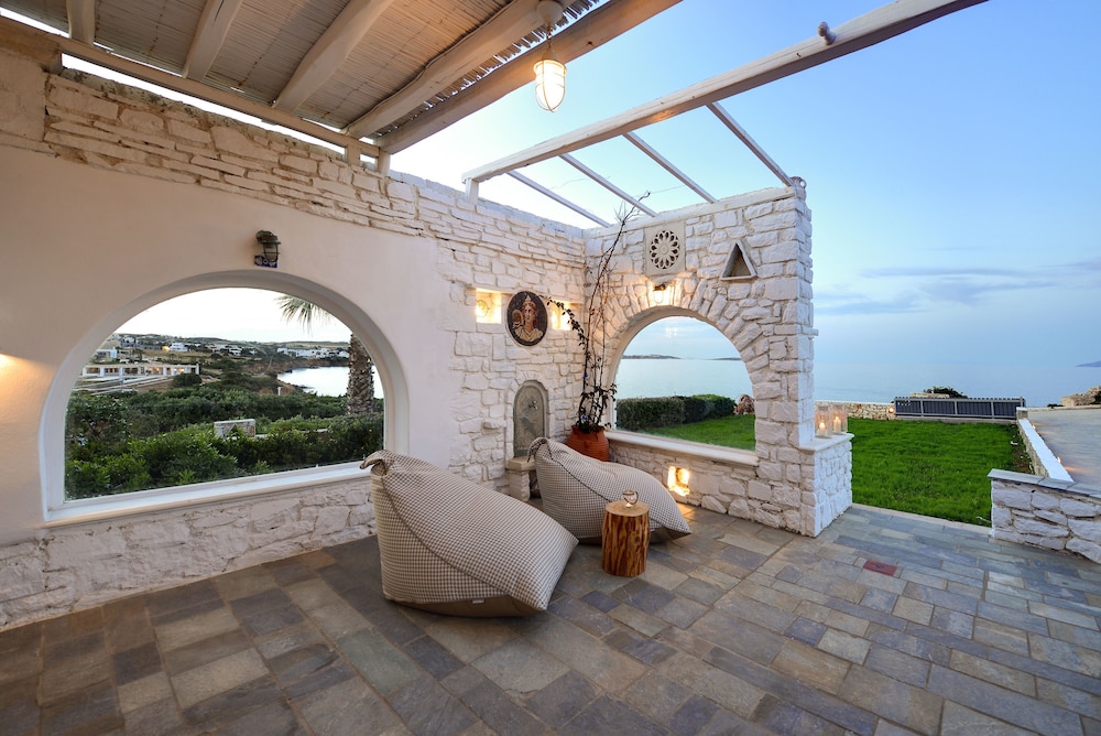 Villa Agia Thalassa 3/50