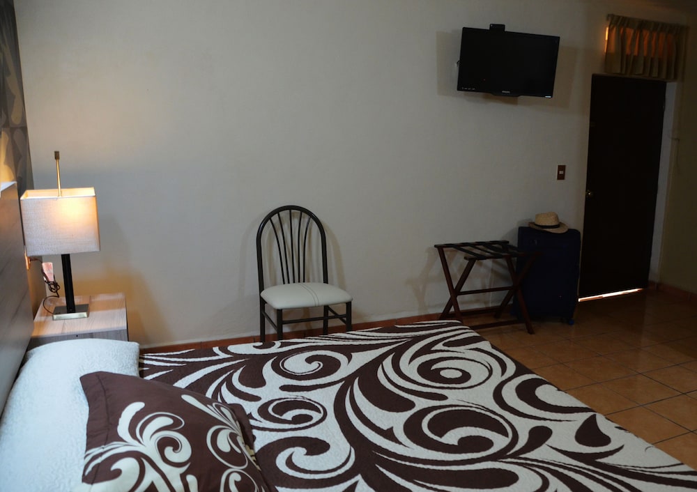 Hotel Estefania 34/45