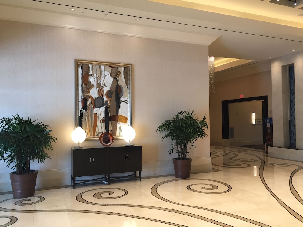 Luxury Suites International At The Signature 10/71
