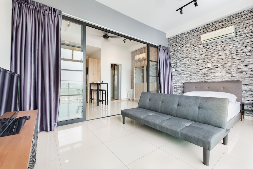 Palazio Serviced Apartment 14/50