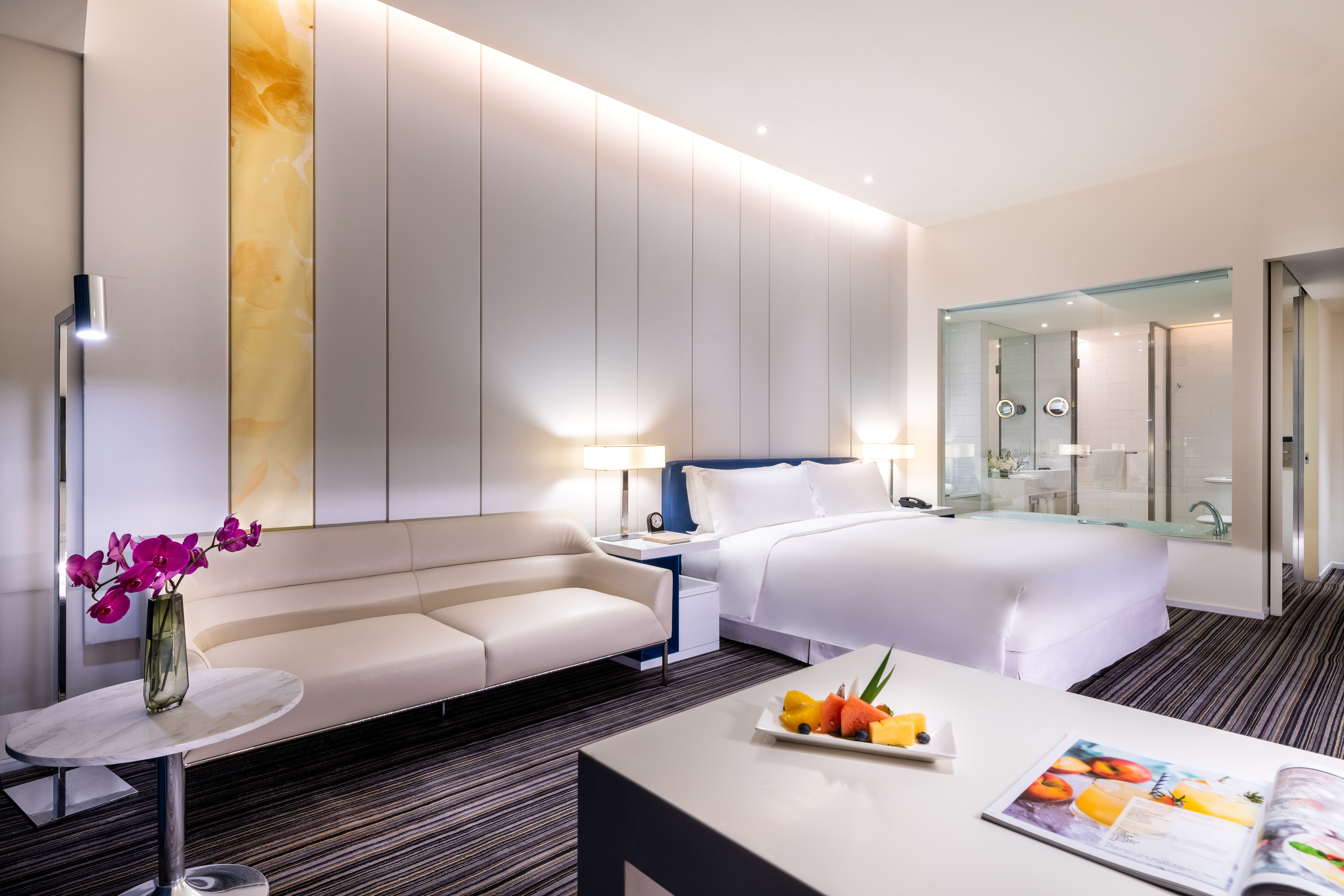 غرفة ديلوكس تنفيذية بسرير كينج مع دخول الصالة، Grand Mercure Shanghai Century Park Hotel 2/3