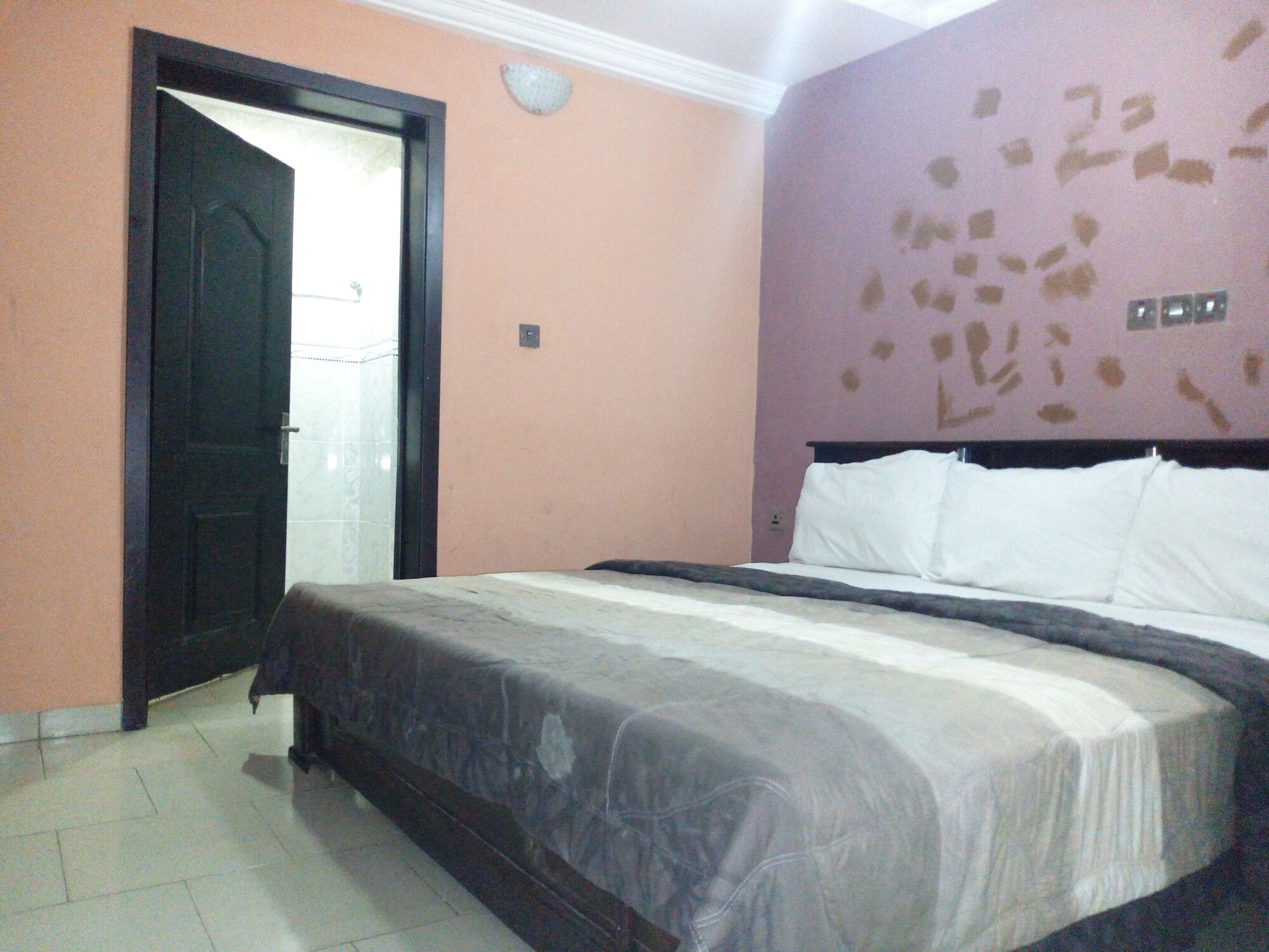 DELUXE, SUITE, QUEEN BED