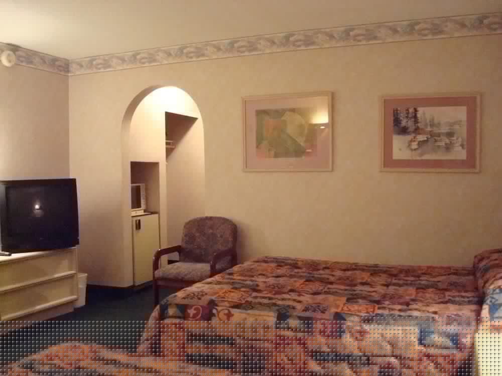 O Hare Inn & Suites 17/43