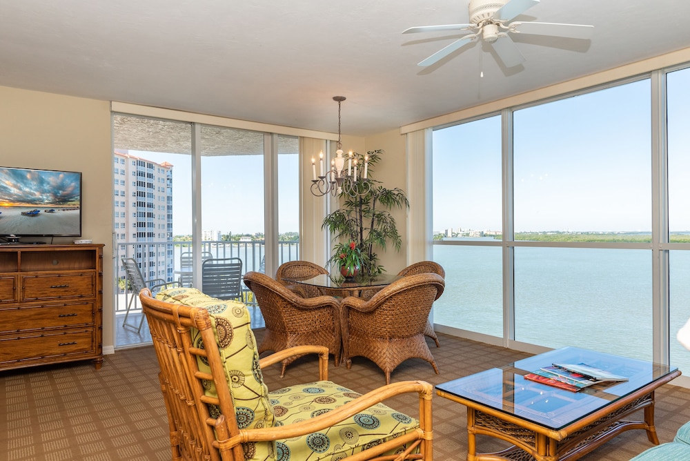 Lover's Key Resort by Check-In Vacation Rentals 58/70