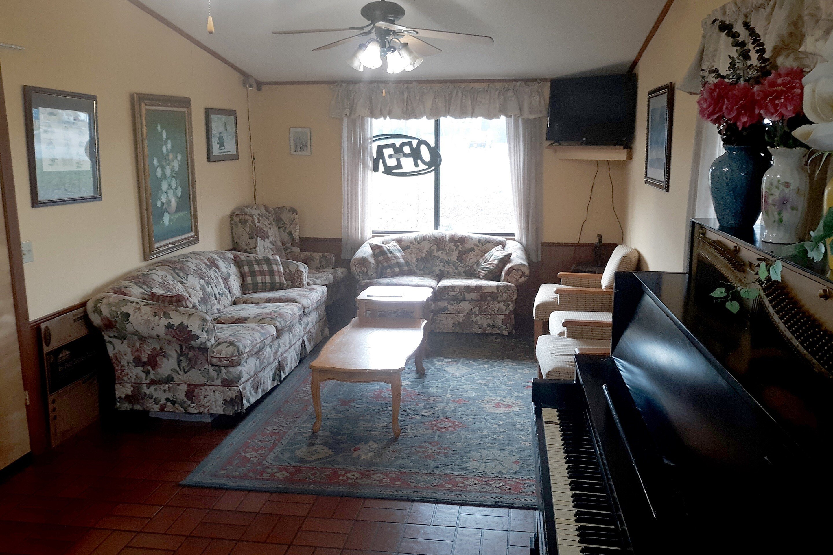 OYO Hotel Daleville AL Hwy 84 56/75