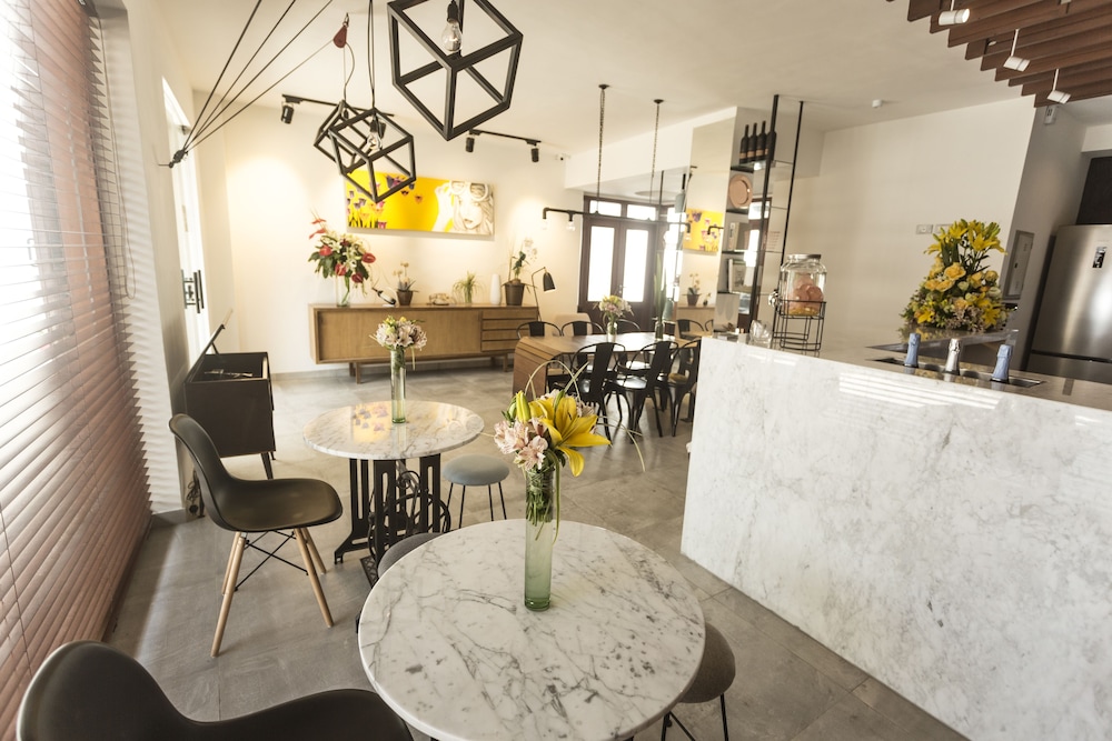 Cosmopolitano Hotel Boutique 9/50