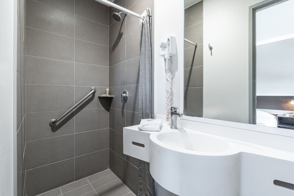 City Express Junior by Marriott Aguascalientes Centro 44/46