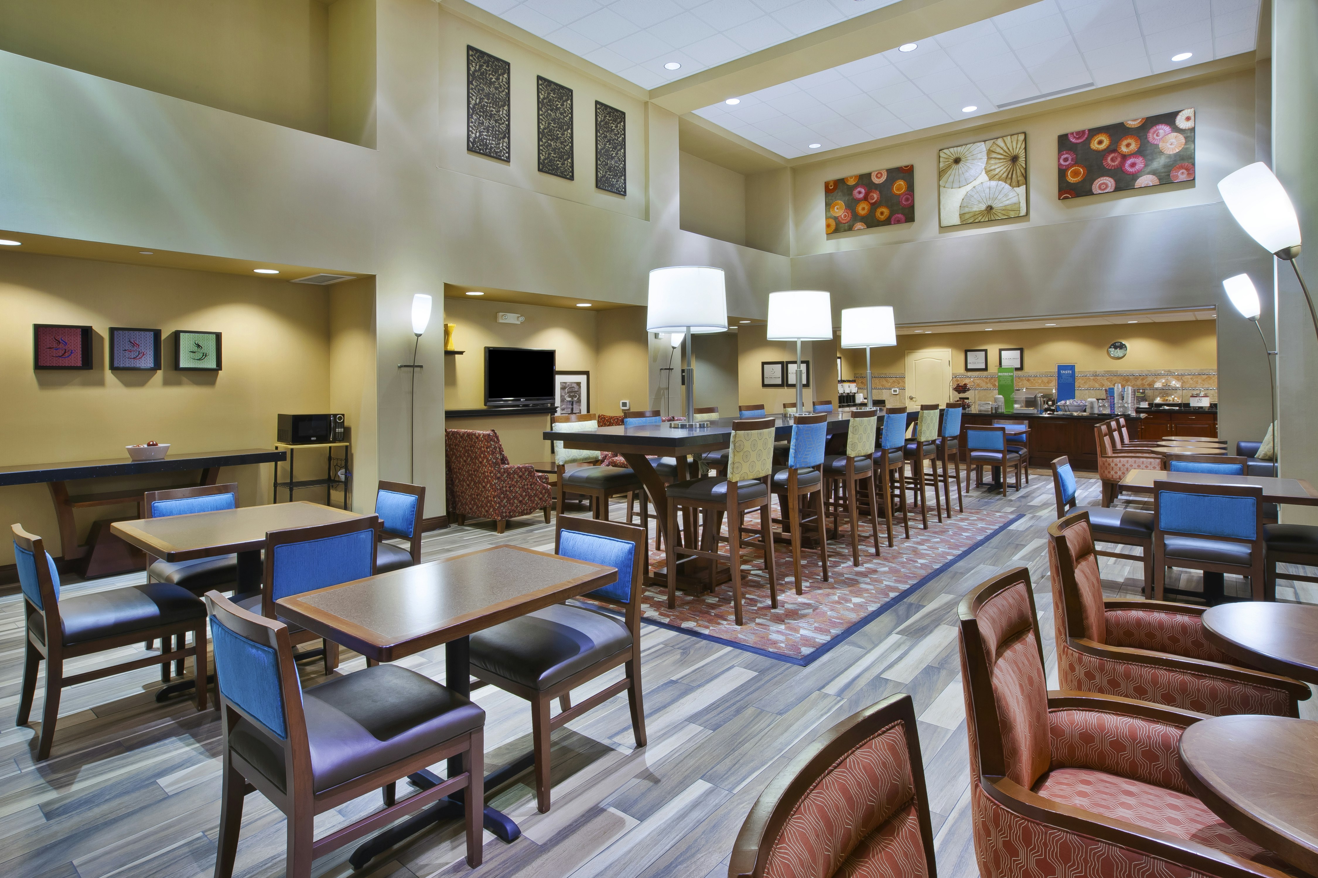 Hampton Inn And Suites Wichita Northeast 23/28
