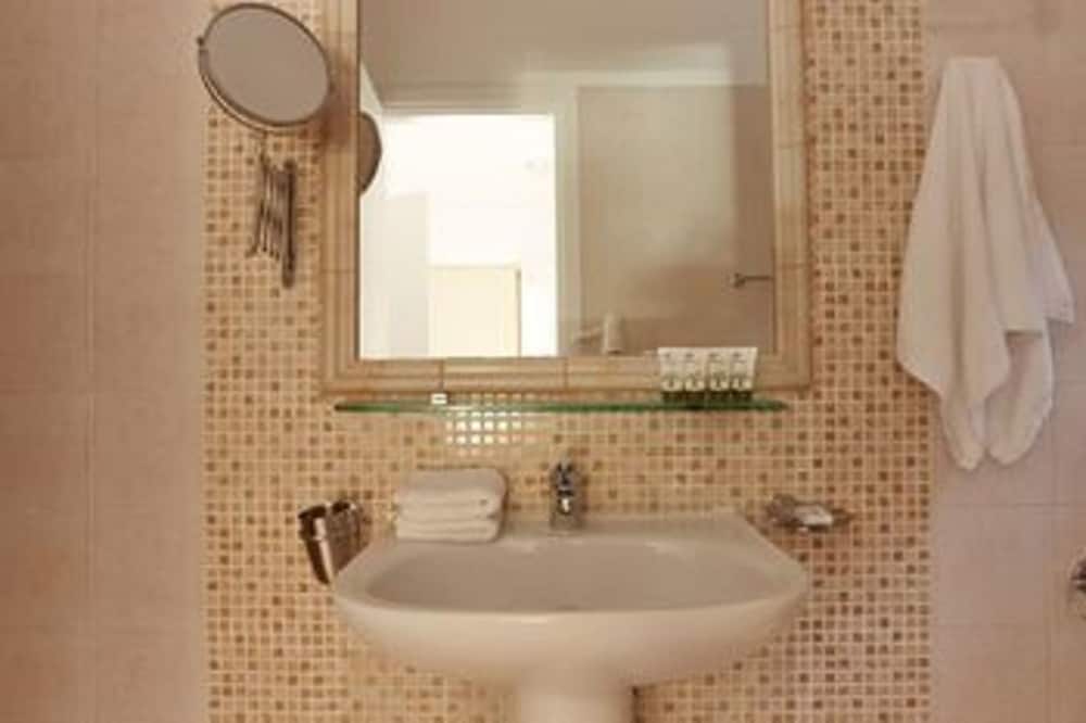 Anassa Mare Villas and Residences 58/59
