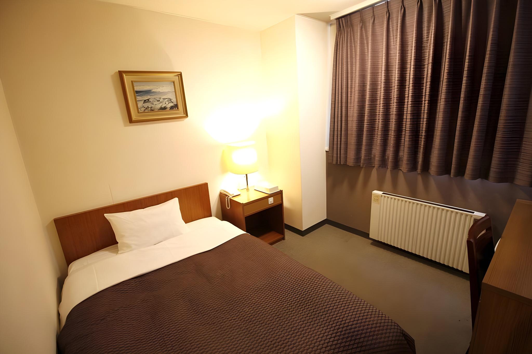Semi Room, Standard, Semi Double Bed