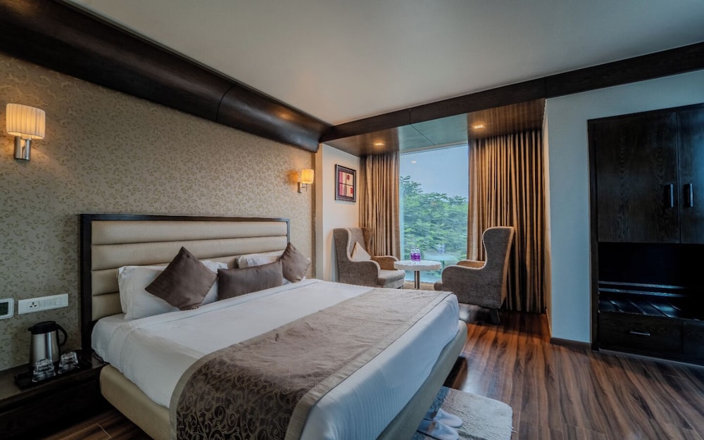 Hotel Park Regent 18/37
