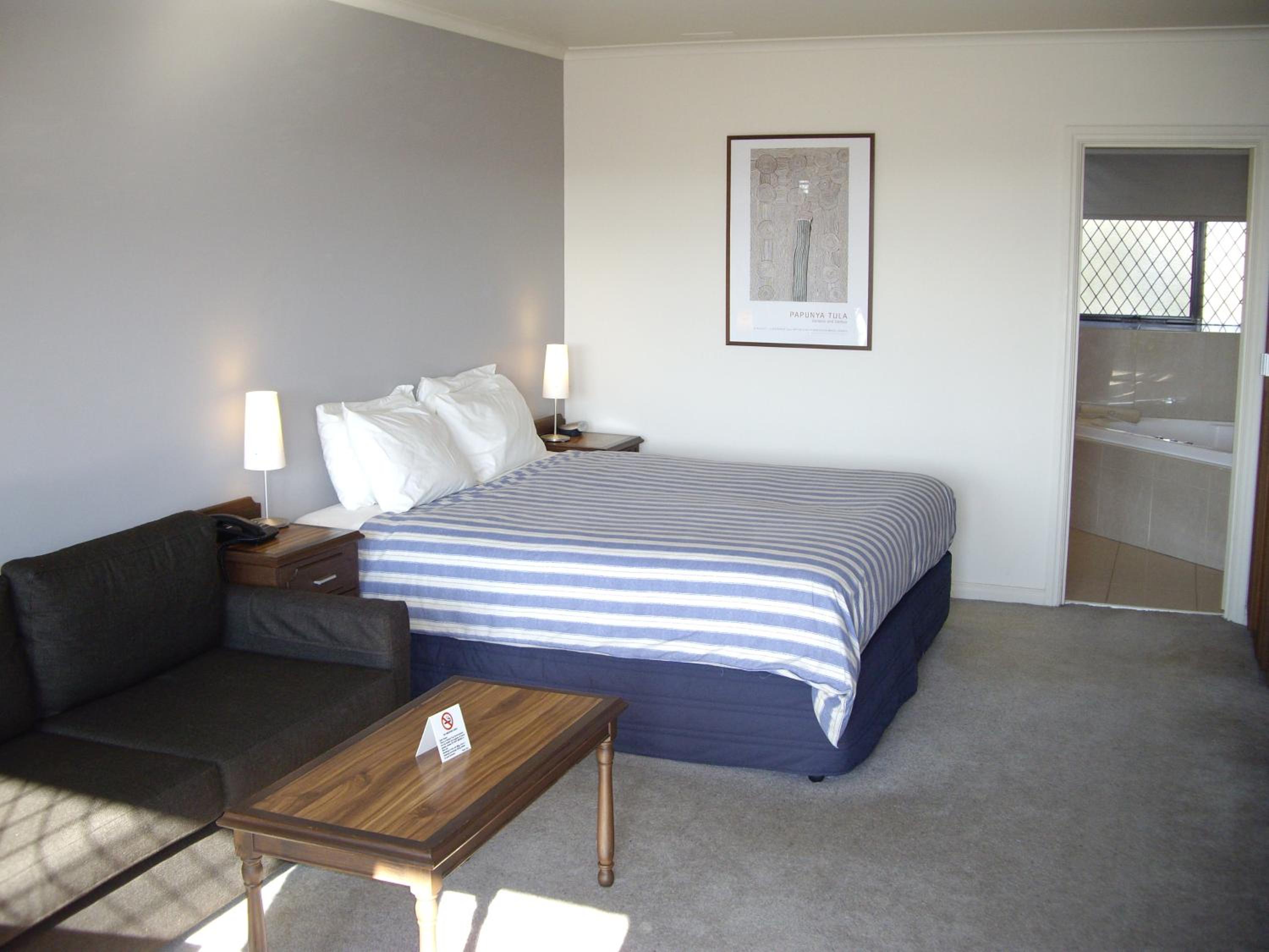 Room, King Bed, Queen Bed, Hot Tub