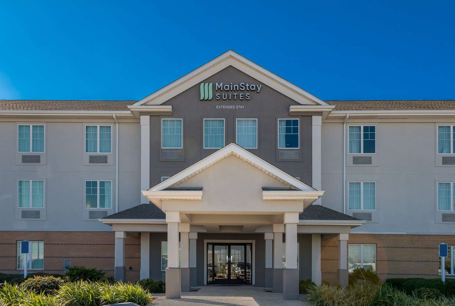 MainStay Suites Houma LA 2/17