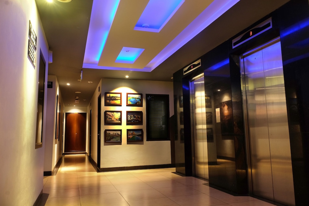 Citi M Hotel 2/40